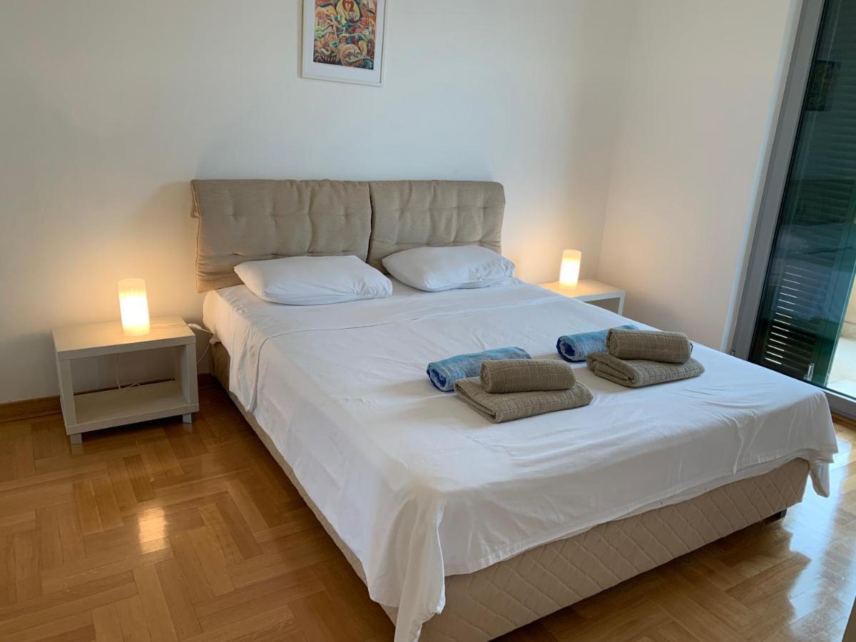 Lavender Bay Apartment B23 Kotor Bagian luar foto
